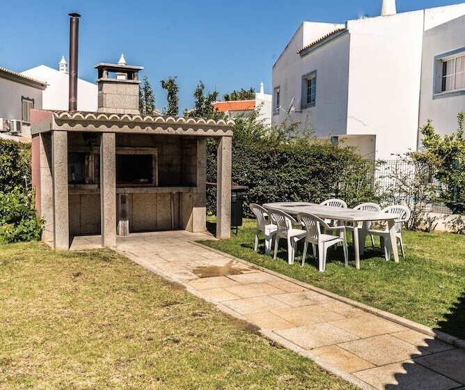 فندق Albufeira Lounge Guesthouse Hostel