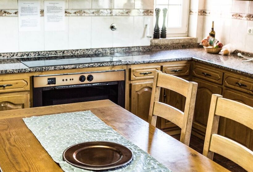 فندق Albufeira Lounge Guesthouse Hostel