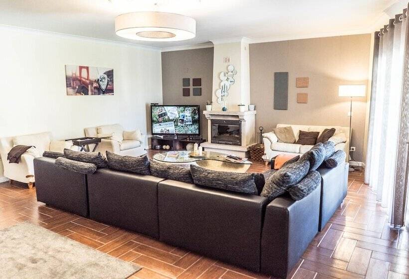 فندق Albufeira Lounge Guesthouse Hostel