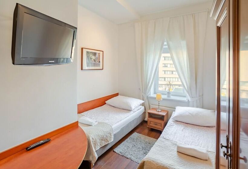 هتل Apartamenty Velvet