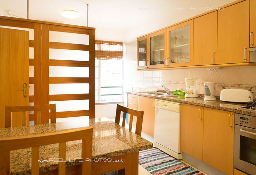 هتل Casas Da Avenida E Do Pico