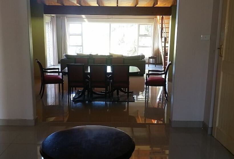 Отель Cokama Guesthouse