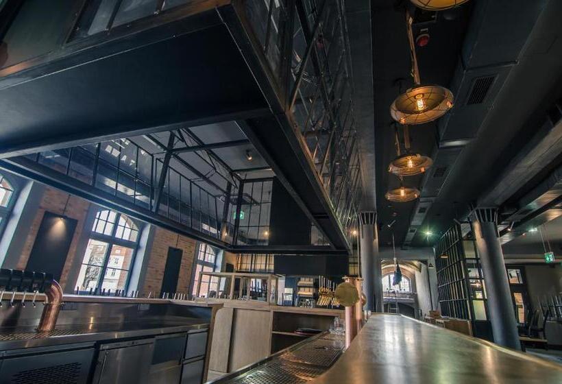 هتل Craft Beer Central