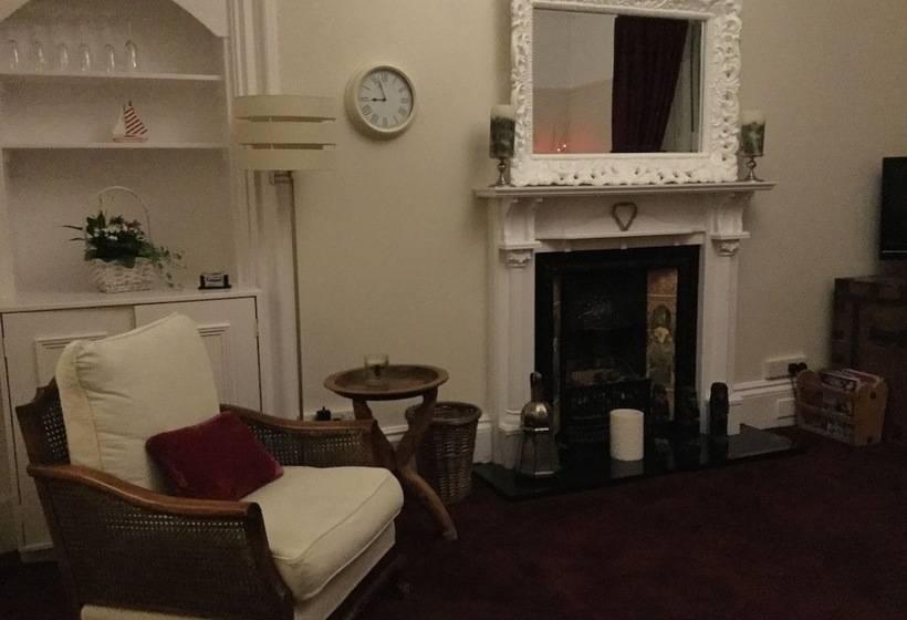 هتل Craggallan Guest House