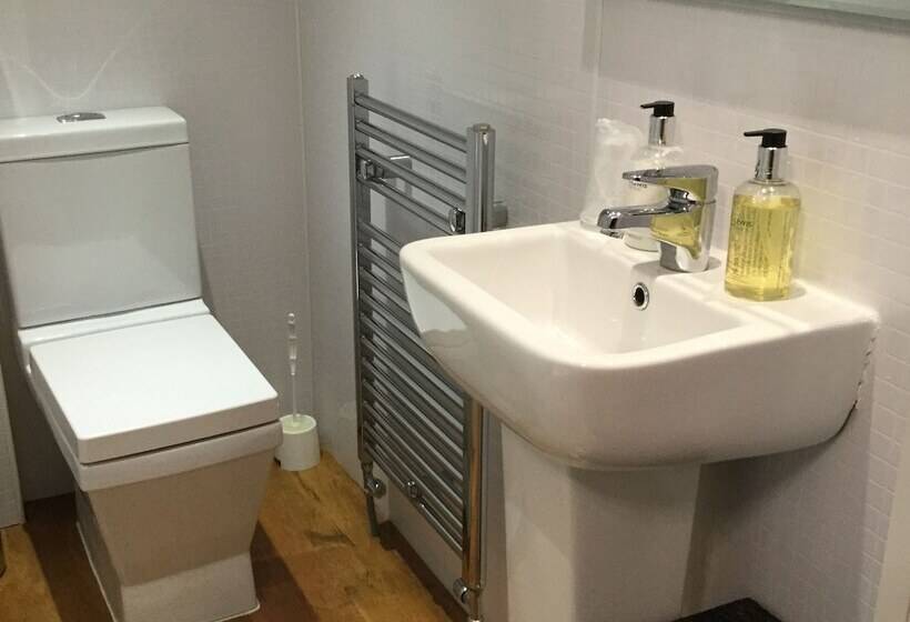 هتل Craggallan Guest House