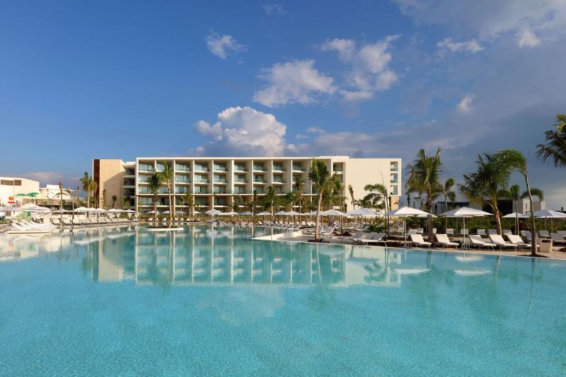 استراحتگاه Grand Palladium Select Costa Mujeres