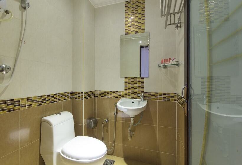 فندق Lebuh Queen City