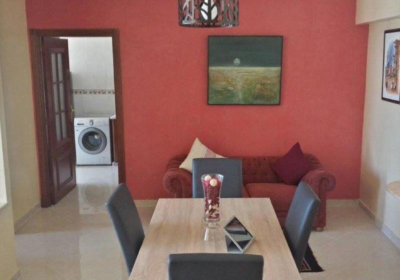 Fotos del hotel Newcenter Suites:  10