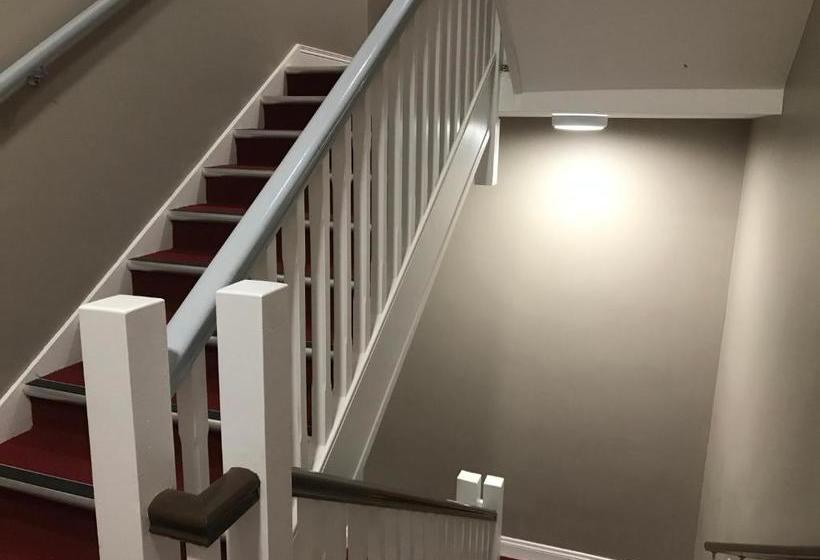 فندق Oakbrooke At Botanic