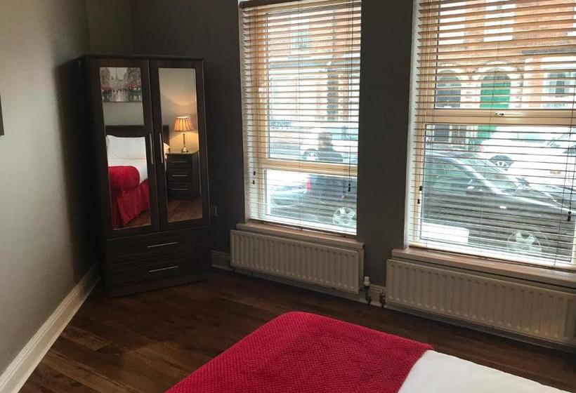 فندق Oakbrooke At Botanic