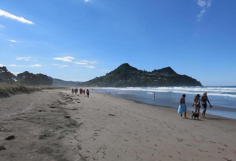 호텔 Ocean Breeze Resort Pauanui