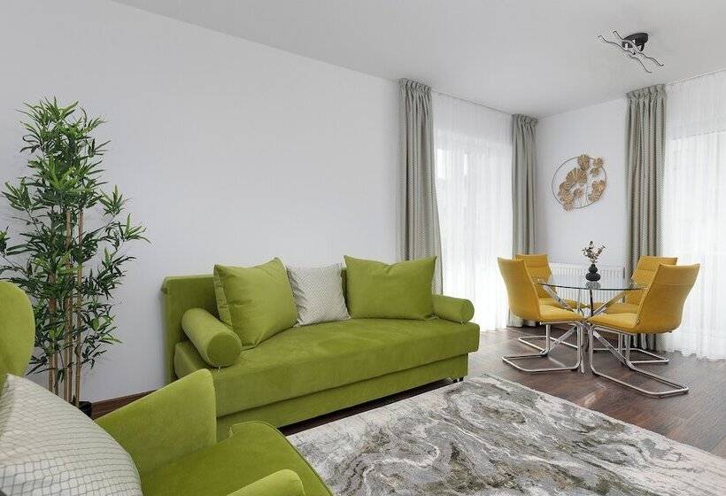 فندق Brasov Holiday Apartments