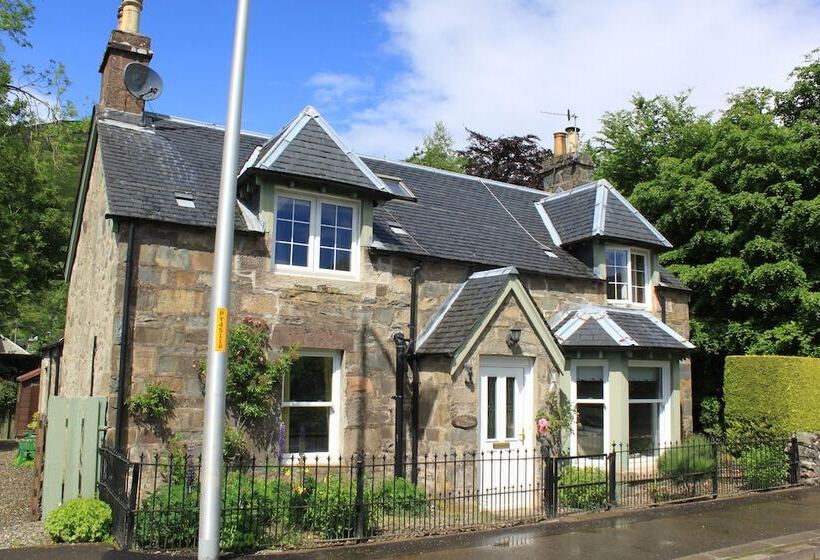 هتل Glenalbyn Cottage
