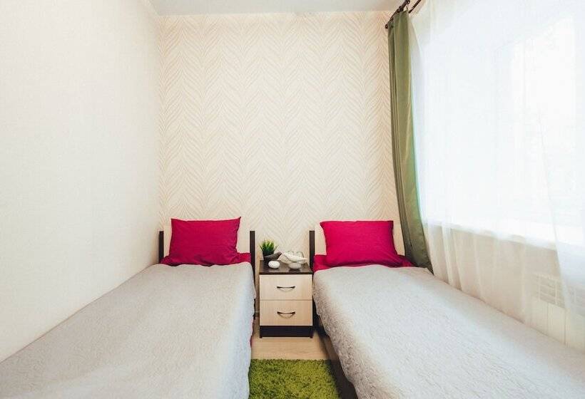 Hotel Guest Complex Neftyanik