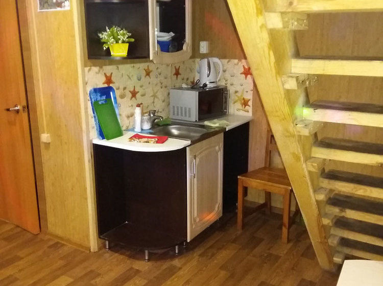 هتل Guest House On Muezerskaya