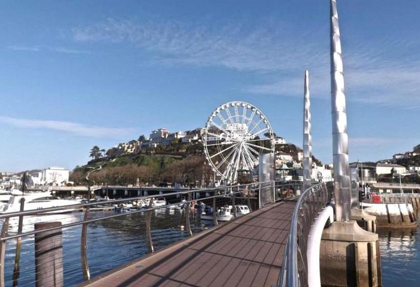 فندق Haldon Priors