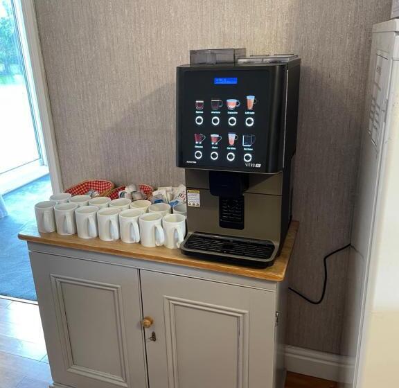 هتل Haymills Guesthouse