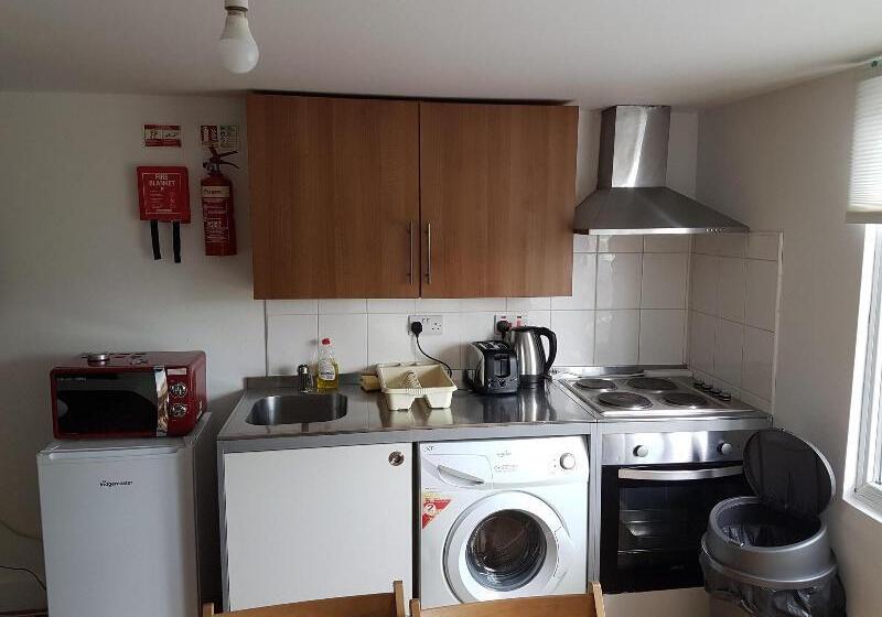 Fotos del hotel London Queens Apartments:  22