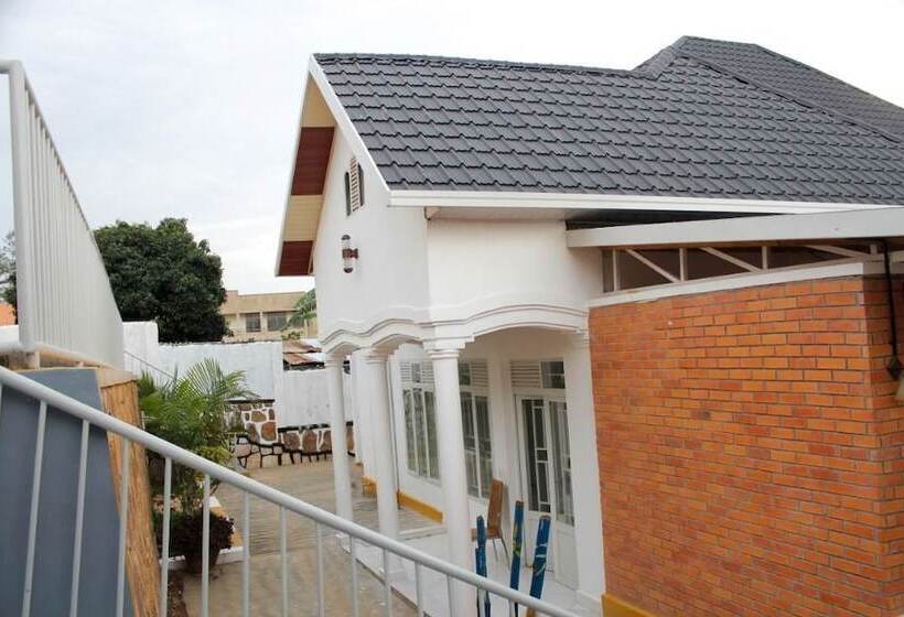 هتل Mama Rwanda Youth Hostel