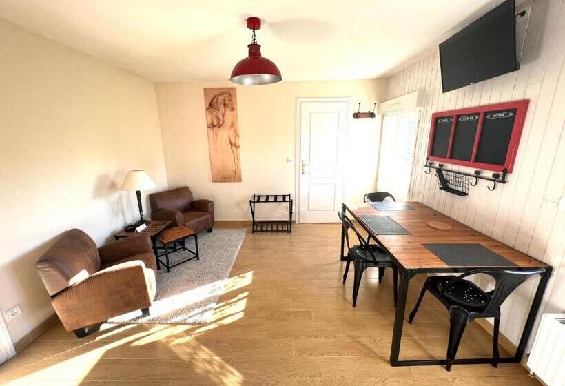 هتل Manoir Du Parc