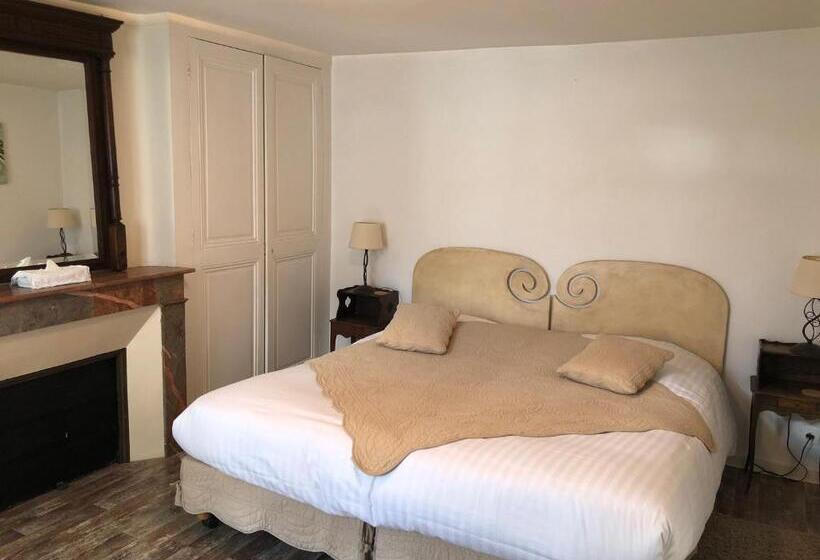هتل Manoir Du Parc