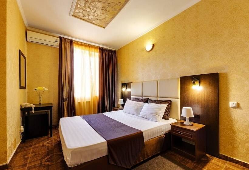 هتل Marton Villa Baden