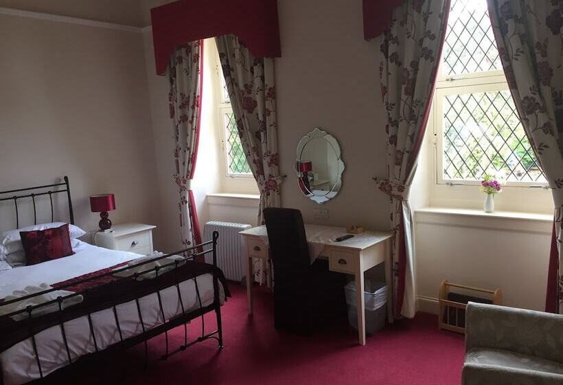 هتل Newton Hall Guest House