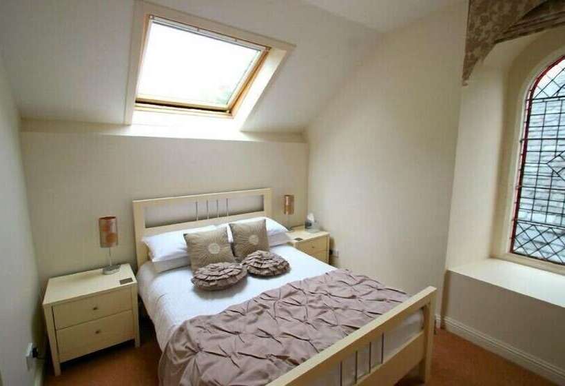 هتل Newton Hall Guest House