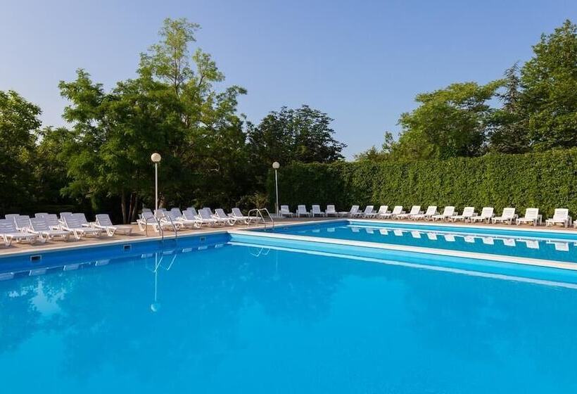 Отель Orchestra Horizont Gelendzhik Resort