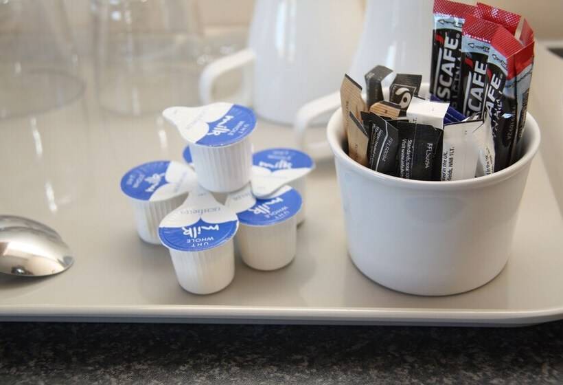 Fotos del hotel Rufford Court:  9