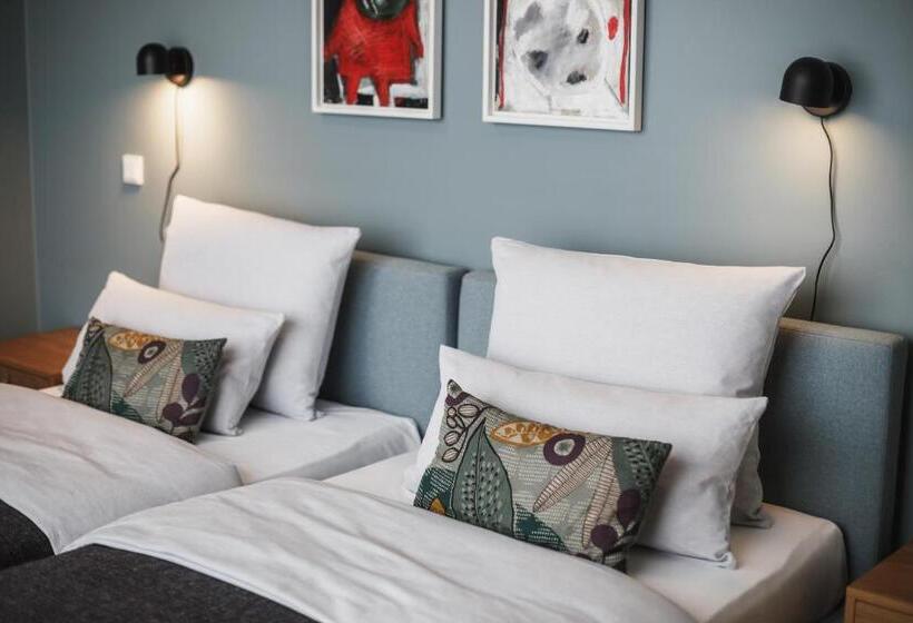 Fotos del hotel The Circus Apartments:  16