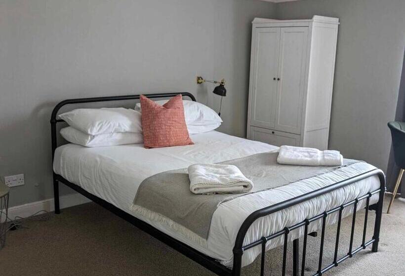 هتل The Mariners Guesthouse