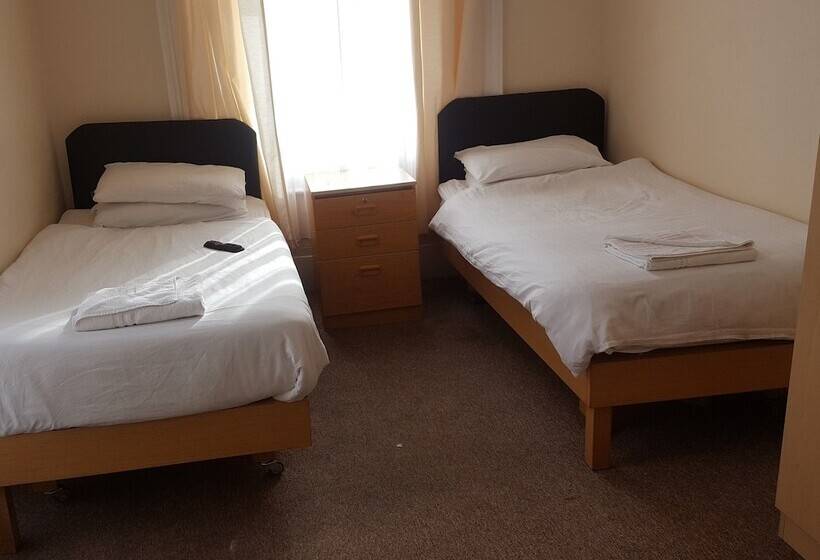 هتل The Midland Inn