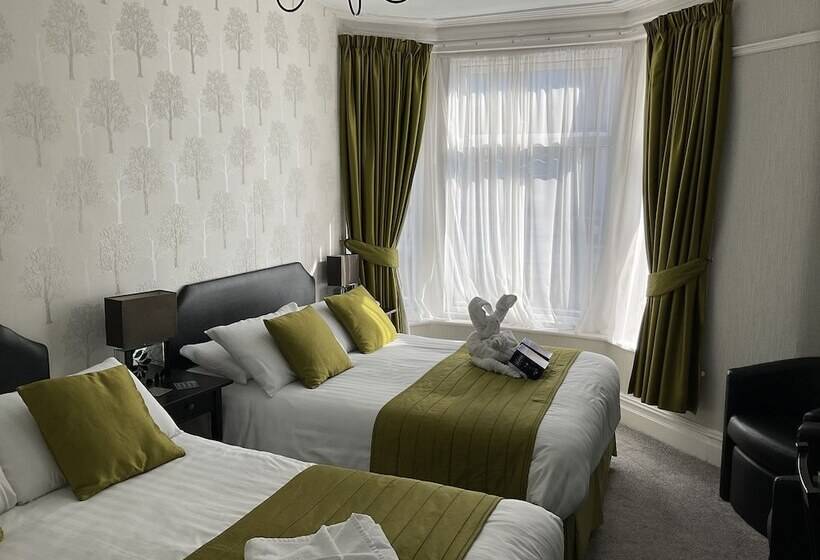 Fotos del hotel The Strathdon:  18