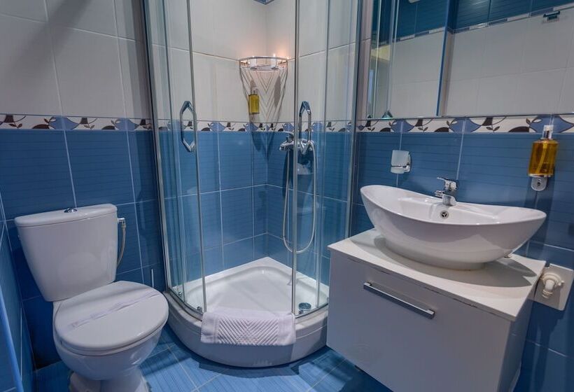 هتل Vila Barović And Spa