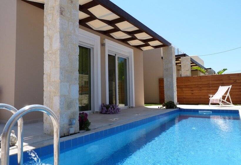 هتل Azure Beach