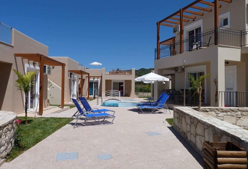هتل Azure Beach