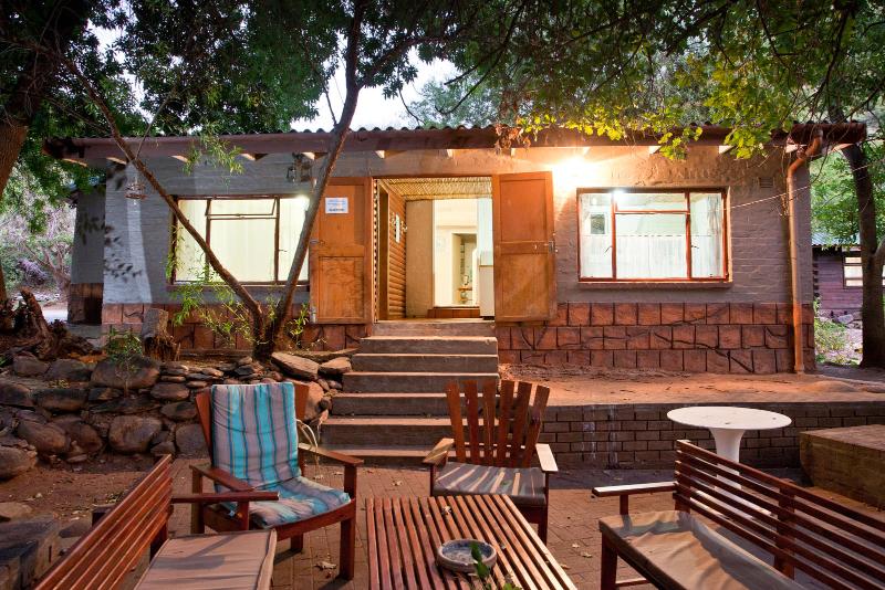 هتل Cango Retreat