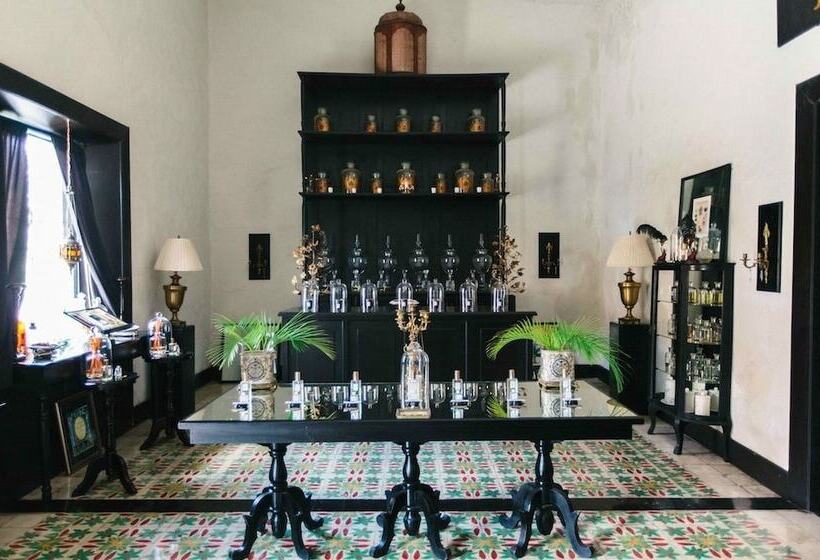 هتل Coqui Coqui La Perfumeria   Valladolid   The Only One Suite Collection