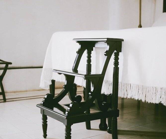 هتل Coqui Coqui La Perfumeria   Valladolid   The Only One Suite Collection
