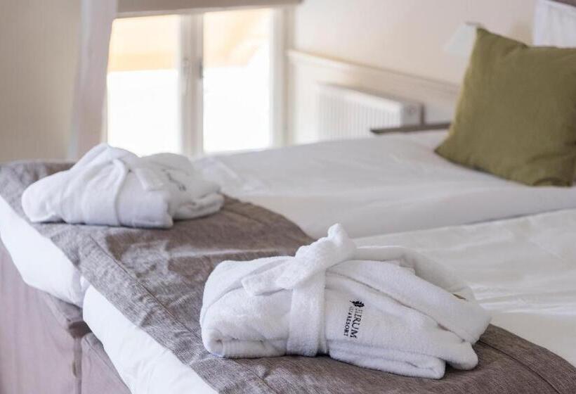 בית מלון כפרי Ekerum Resort Oland