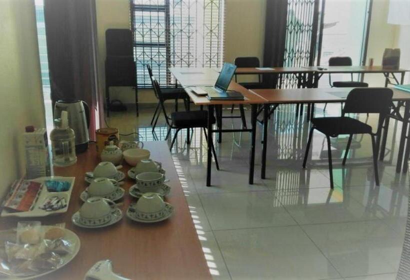 酒店 Estoby Executive Guest House