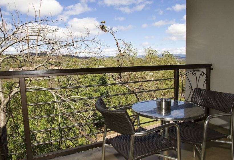 هتل Francolin Lodge