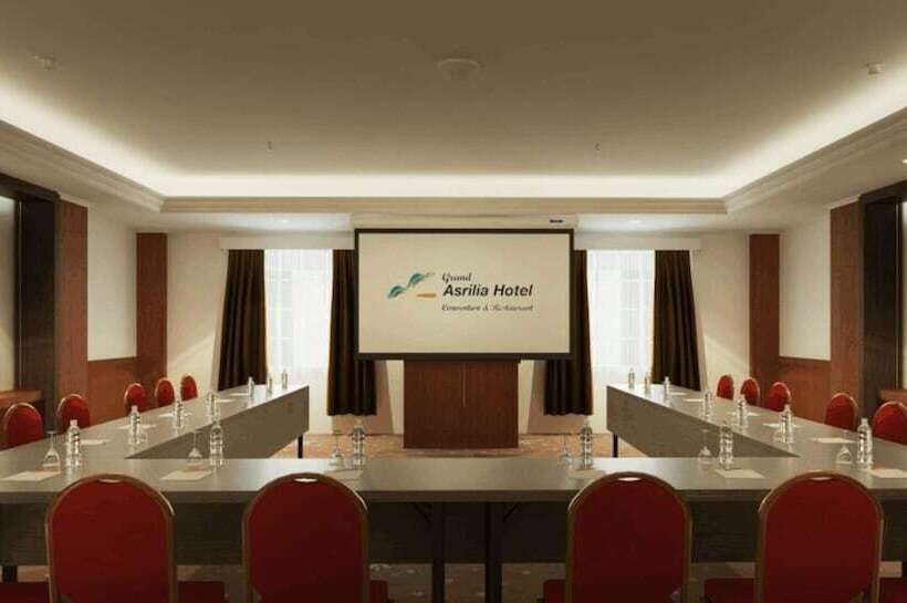 Fotos del hotel Grand Asrilia:  22