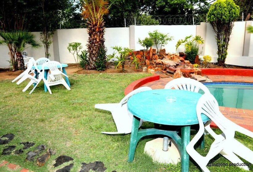 هتل Harmony Guest House