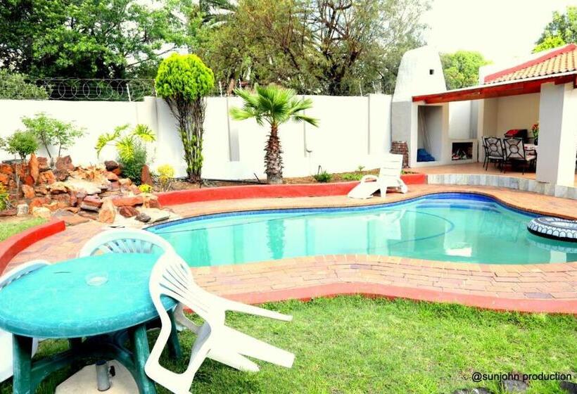 هتل Harmony Guest House