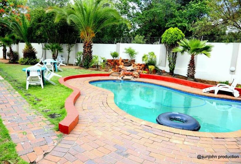 هتل Harmony Guest House