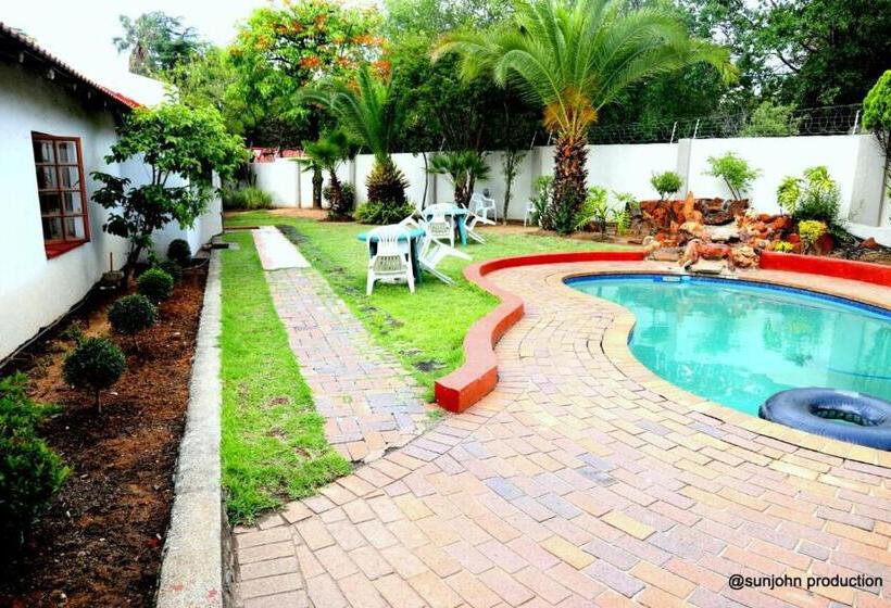 هتل Harmony Guest House
