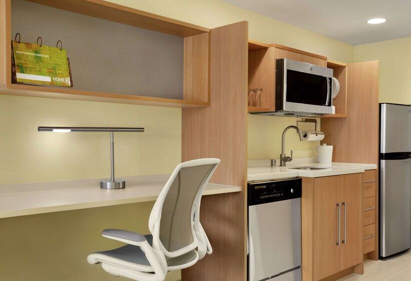 هتل Home2 Suites By Hilton Elko