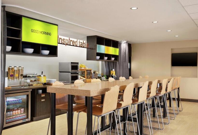 هتل Home2 Suites By Hilton Elko